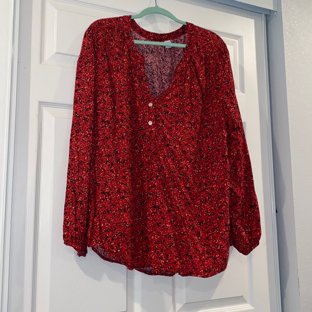 Red Printed V-Neck Long-Sleeve Women's Top